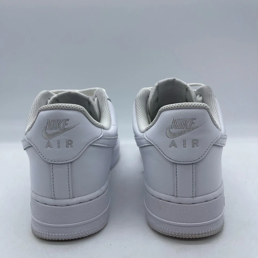 Nike Air Force 1 '07 Low CW2288-111 Men's Size 9 Shoes‎ Triple White Sneakers